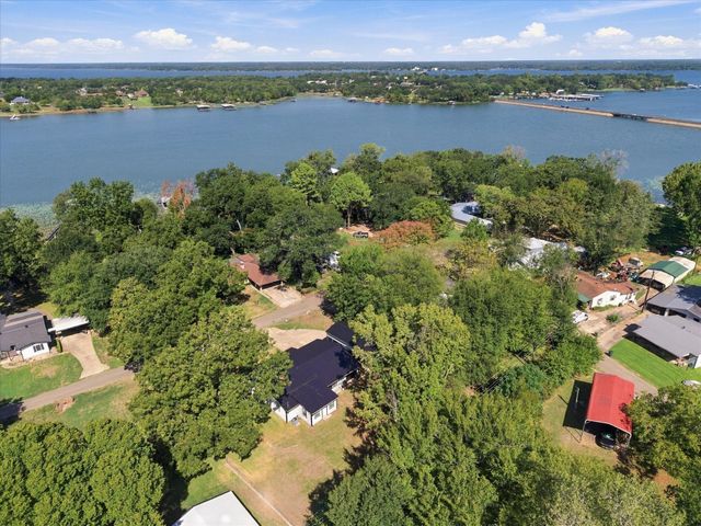 10455 Comanche, Wills Point, TX 75169