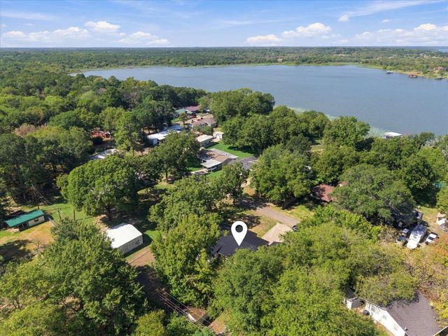 10455 Comanche, Wills Point, TX 75169