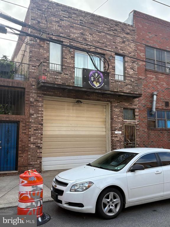 2005 S JUNIPER ST, PHILADELPHIA, PA 19148 — photo 2