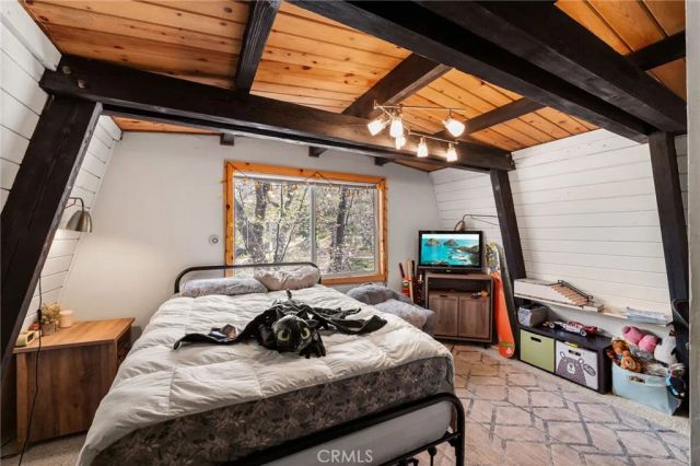 1323 Silverado, Big Bear City, CA 92314