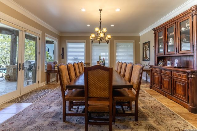 6110 STATE HIGHWAY 173 N, Hondo, TX 78861