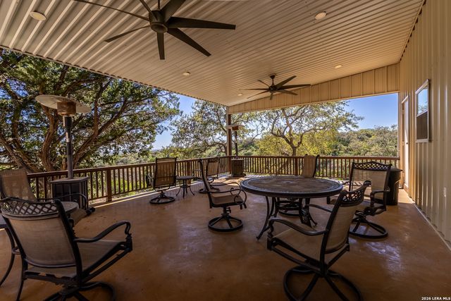 6110 STATE HIGHWAY 173 N, Hondo, TX 78861