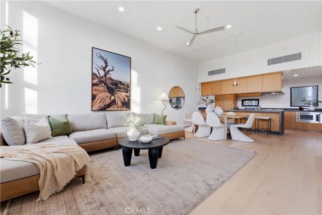 11702 Charnock Road, Los Angeles, CA 90066