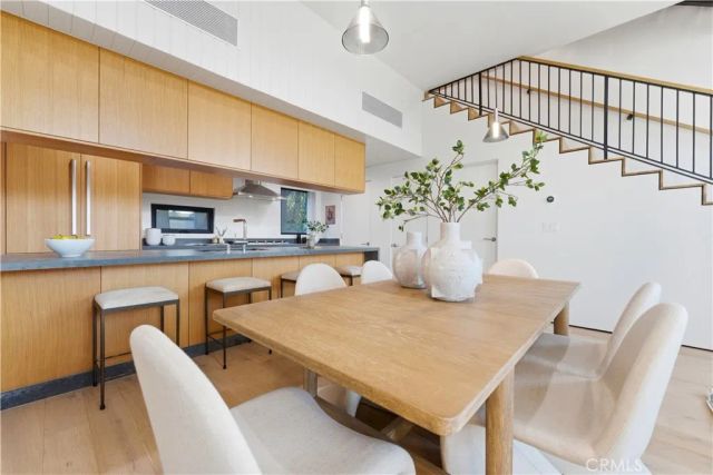 11702 Charnock Road, Los Angeles, CA 90066