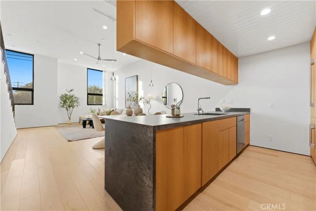 11702 Charnock Road, Los Angeles, CA 90066