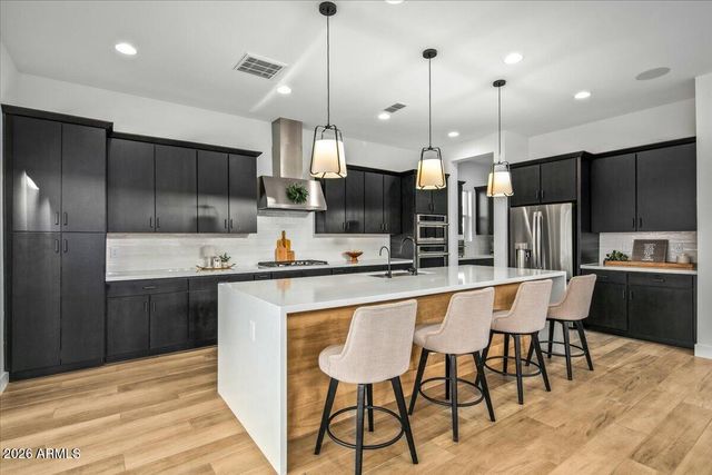 1812 E FALLEN LEAF Lane, Phoenix, AZ 85024