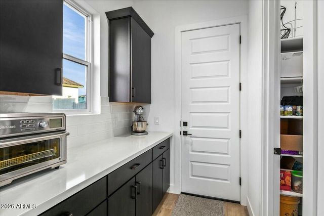 1812 E FALLEN LEAF Lane, Phoenix, AZ 85024