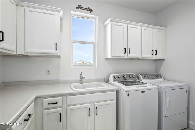 1812 E FALLEN LEAF Lane, Phoenix, AZ 85024