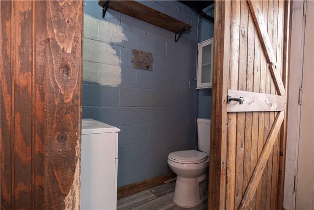 1020 Roosevelt Way, New Alexandria, PA 15670