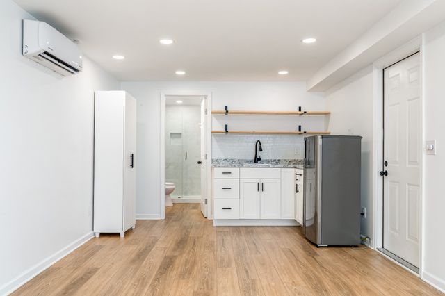 143 Evergreen Cir, Hendersonville, TN 37075