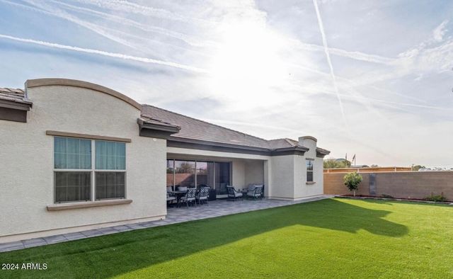 4250 E VALENCIA Drive, Phoenix, AZ 85042