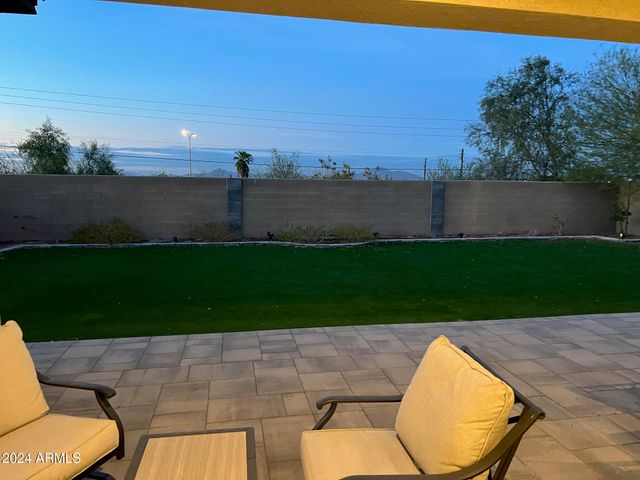 4250 E VALENCIA Drive, Phoenix, AZ 85042