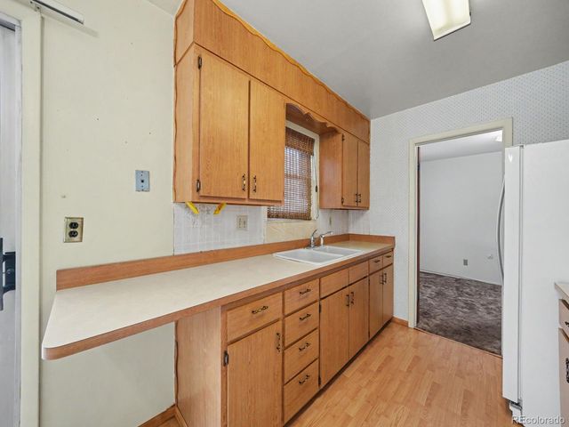 6 N Garo Avenue, Colorado Springs, CO 80909