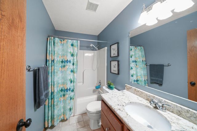 411 Hillbrook Drive, Cuyahoga Falls, OH 44223