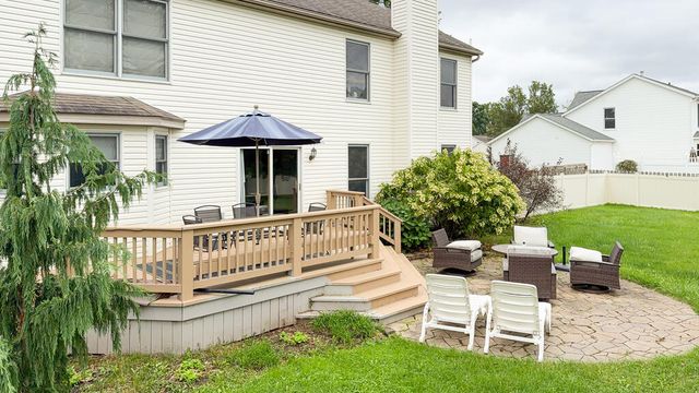 411 Hillbrook Drive, Cuyahoga Falls, OH 44223