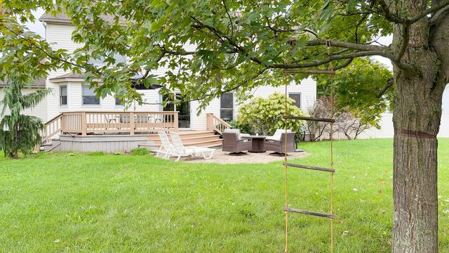 411 Hillbrook Drive, Cuyahoga Falls, OH 44223