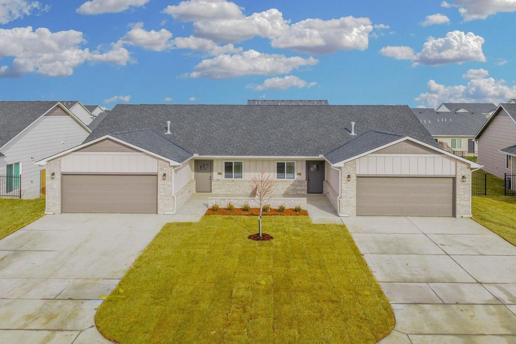 12152 W Northstar St, Wichita, KS 67223