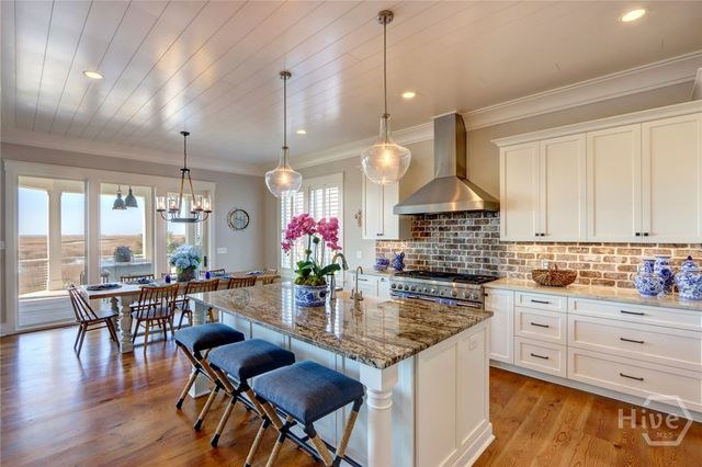 201 Noble View, Savannah, GA 31411