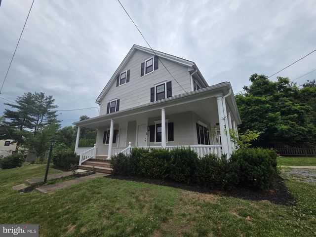 7 N LOCUST AVE, Marlton, NJ 08053