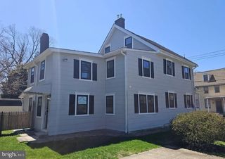 7 N LOCUST AVE, Marlton, NJ 08053