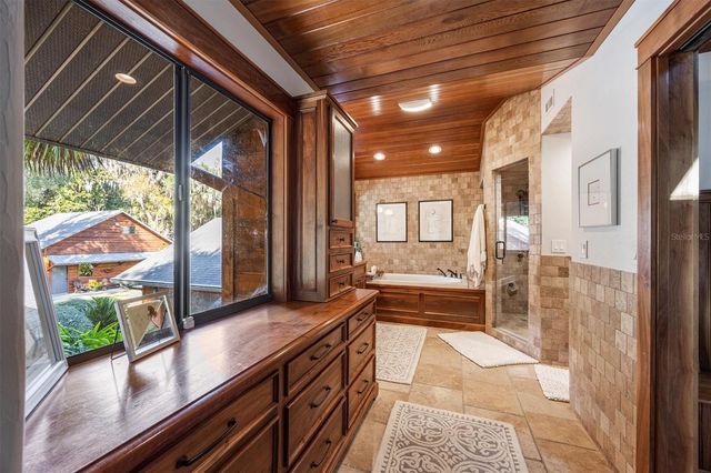 12603 NE 204 TERRACE, Waldo, FL 32694