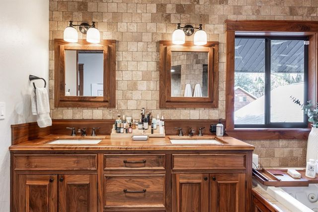 12603 NE 204 TERRACE, Waldo, FL 32694