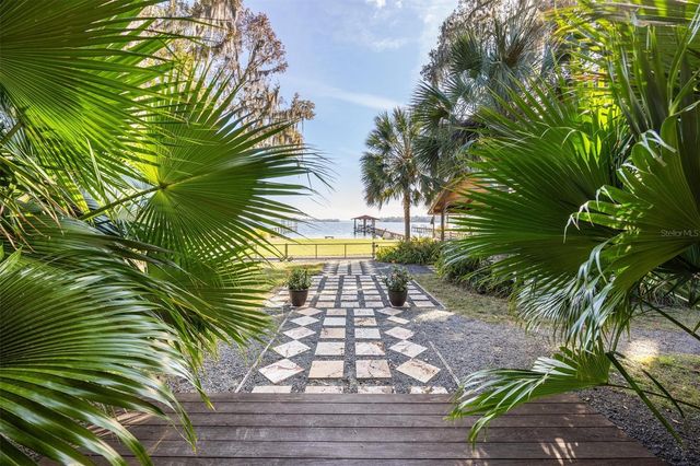 12603 NE 204 TERRACE, Waldo, FL 32694