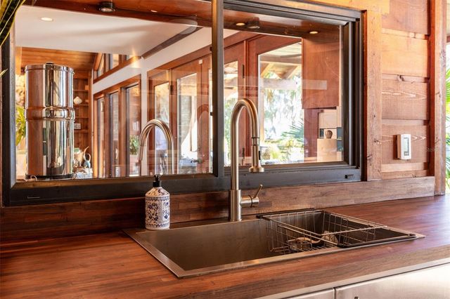 12603 NE 204 TERRACE, Waldo, FL 32694