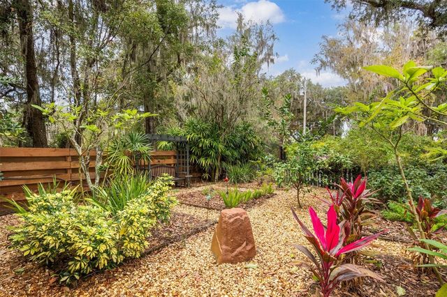 12603 NE 204 TERRACE, Waldo, FL 32694