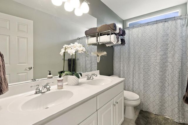 1249 Fox Hollow Drive, Lebanon, OH 45036