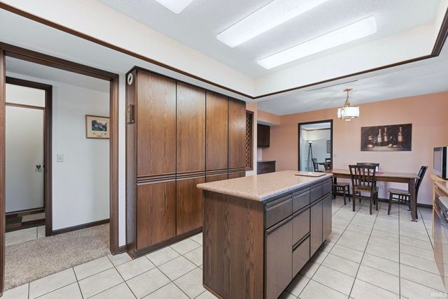 2636 Kingston Point, Fort Wayne, IN 46815