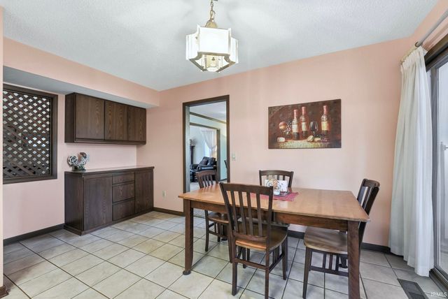 2636 Kingston Point, Fort Wayne, IN 46815