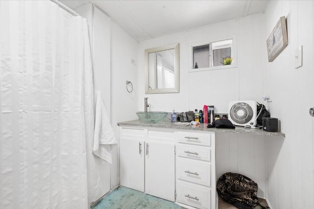4115 Lands End Court, Granbury, TX 76048