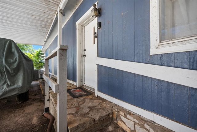 4115 Lands End Court, Granbury, TX 76048