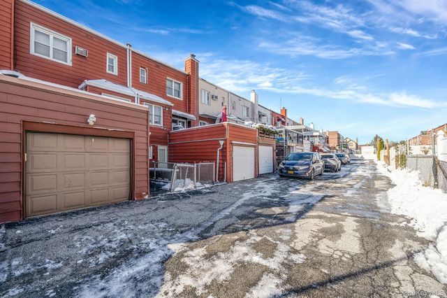 6051 71st Street, Maspeth, NY 11378