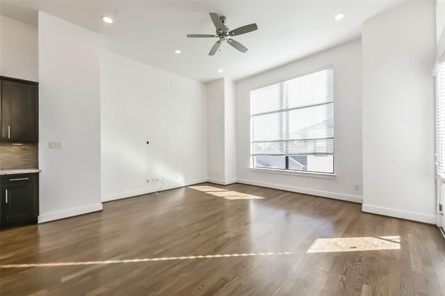 1810 Thompson Street, Houston, TX 77007