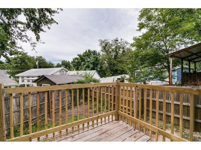 126 Neches, Dallas, TX 75208