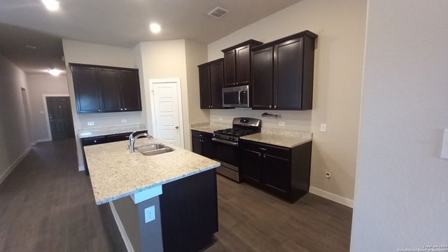 10571 PABLO WAY, Converse, TX 78109