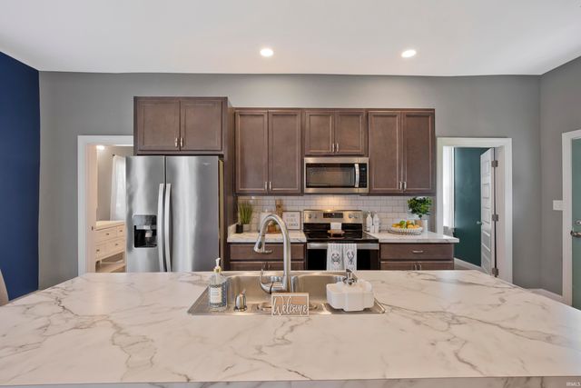 1312 Parrett Street, Evansville, IN 47713