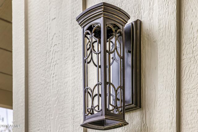 4010 E COOLIDGE Street, Phoenix, AZ 85018