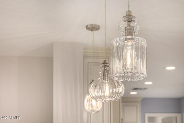 4010 E COOLIDGE Street, Phoenix, AZ 85018