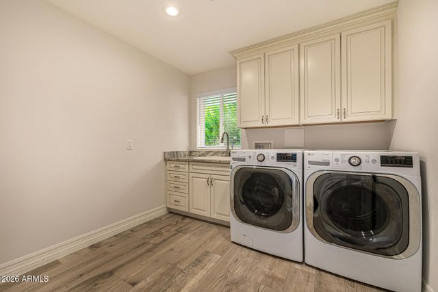 4010 E COOLIDGE Street, Phoenix, AZ 85018