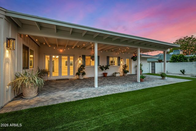 4010 E COOLIDGE Street, Phoenix, AZ 85018