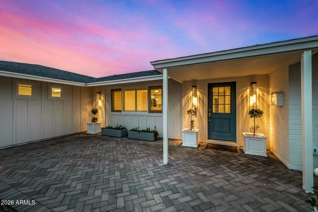 4010 E COOLIDGE Street, Phoenix, AZ 85018