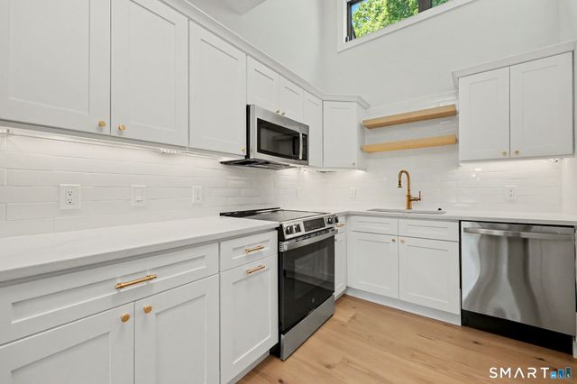 411 Heritage Village B, Southbury, CT 06488