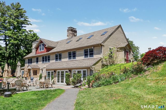 411 Heritage Village B, Southbury, CT 06488
