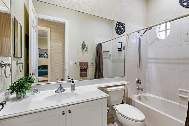 6059 Bither Way, Lake Worth, FL 33467