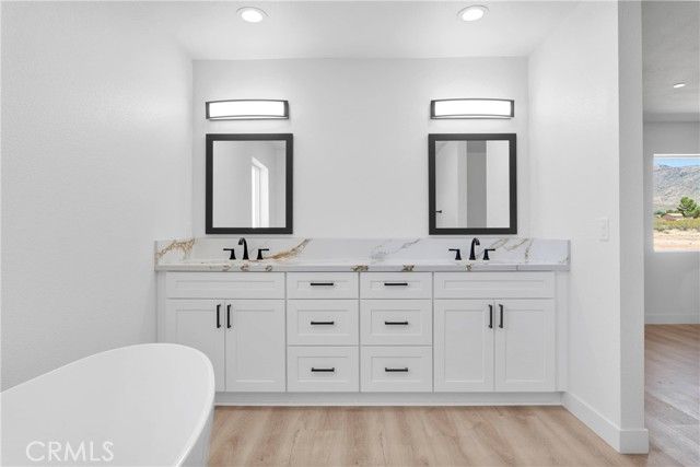 15365 Laguna Seca Drive, Apple Valley, CA 92307