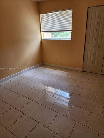 4147 NW 19th St 4147, Lauderhill, FL 33313