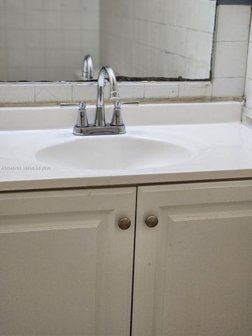 4147 NW 19th St 4147, Lauderhill, FL 33313